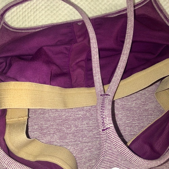 Lululemon - Picture 3 of 4